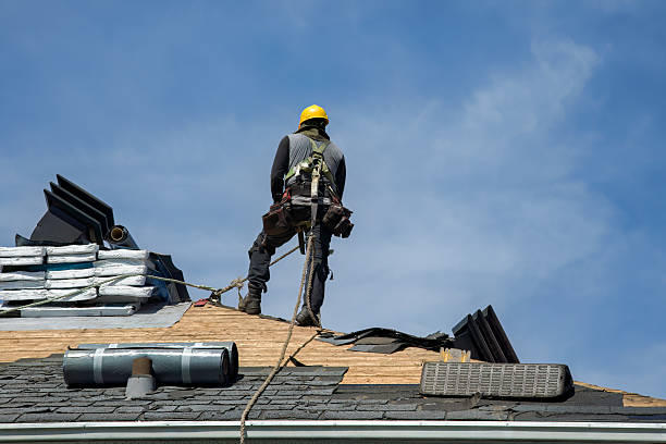 Professional Roofing technician working in Fair Oaks, VA